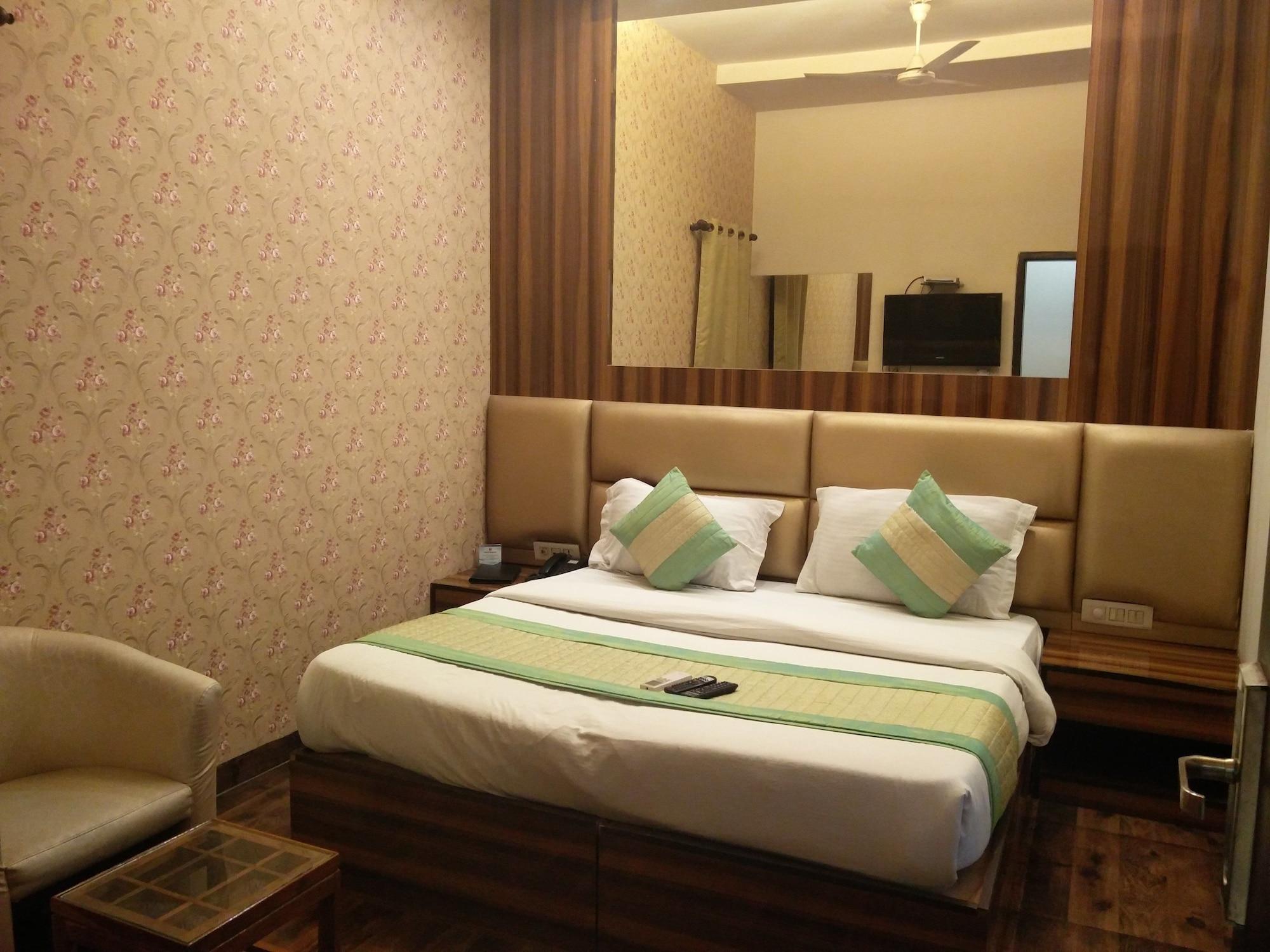 Rupam Hotel Delhi Kültér fotó