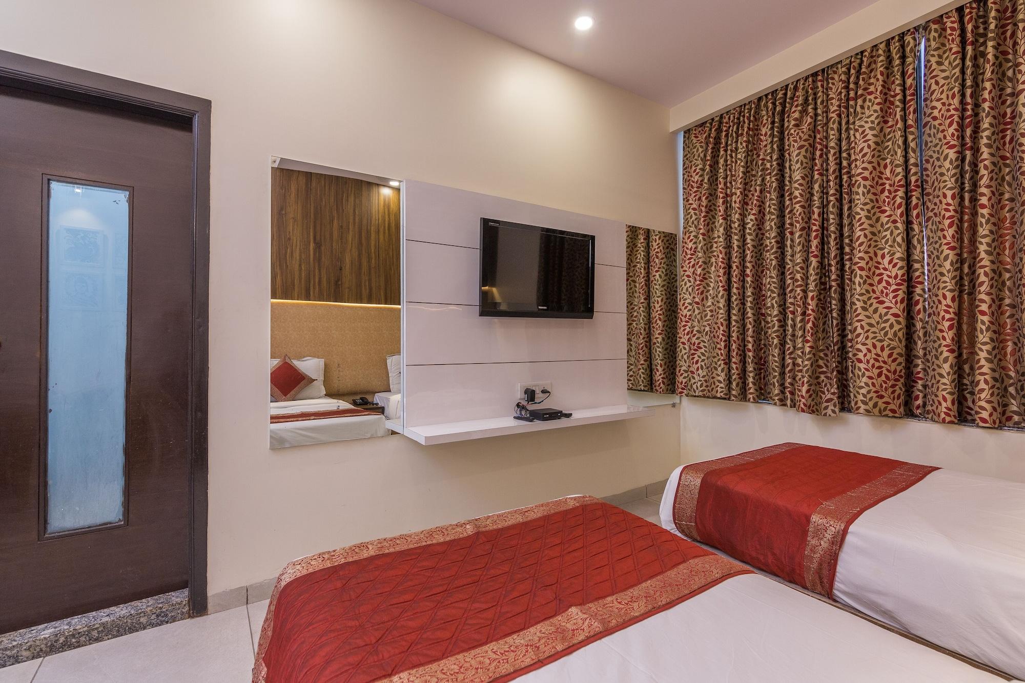 Rupam Hotel Delhi Kültér fotó