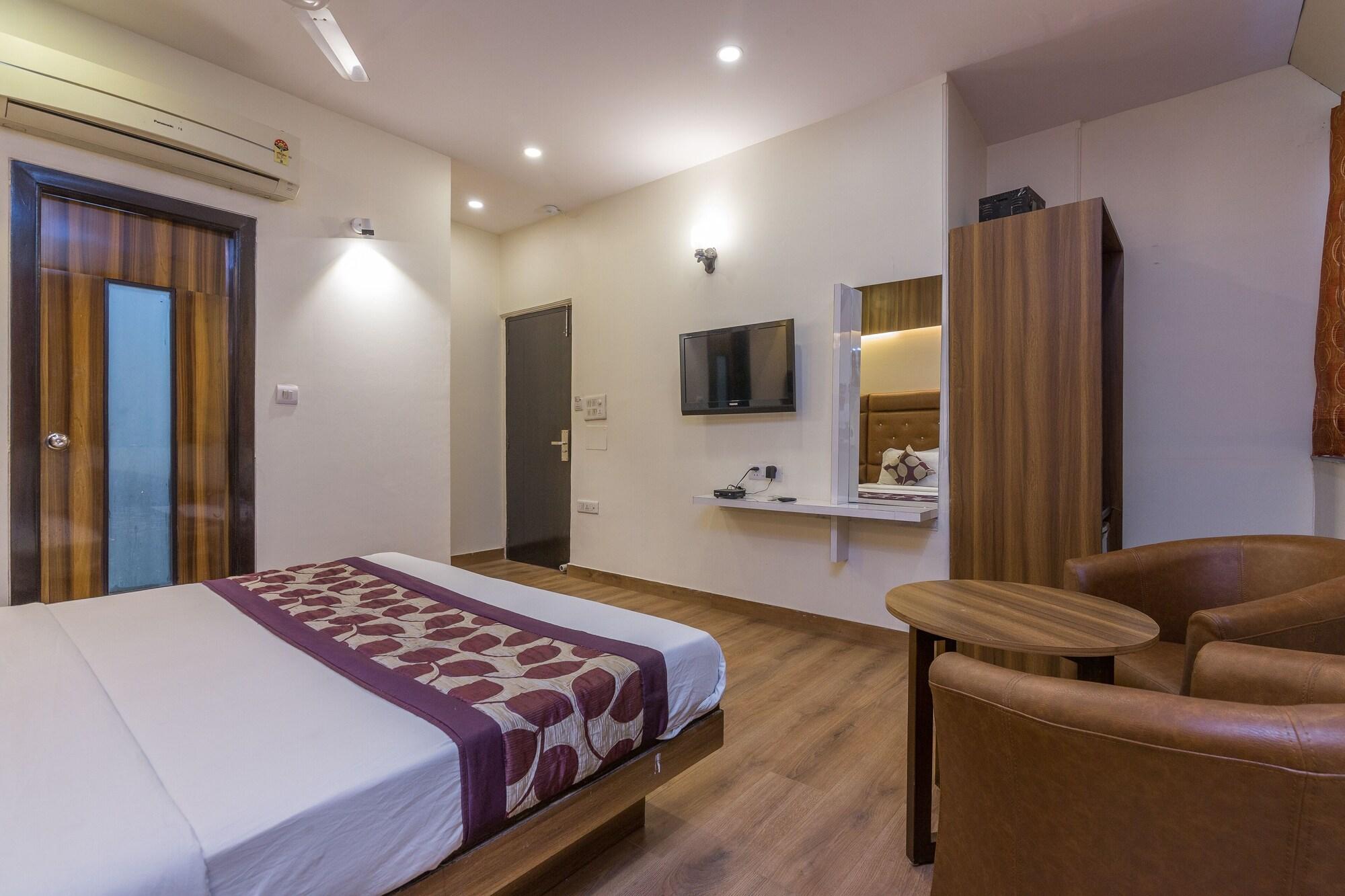 Rupam Hotel Delhi Kültér fotó