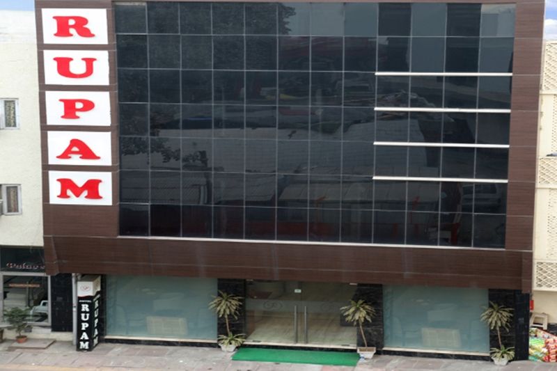 Rupam Hotel Delhi Kültér fotó