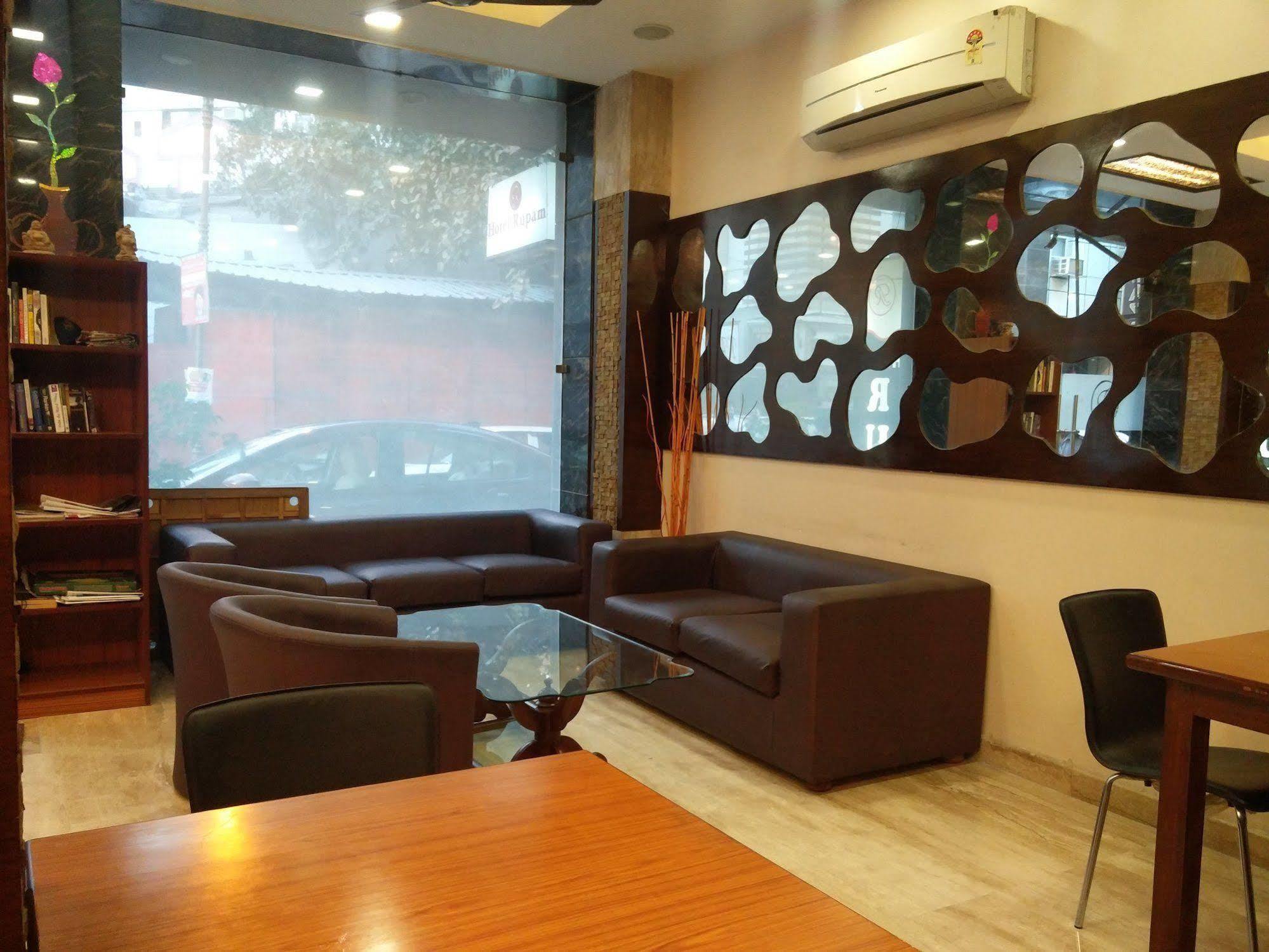 Rupam Hotel Delhi Kültér fotó