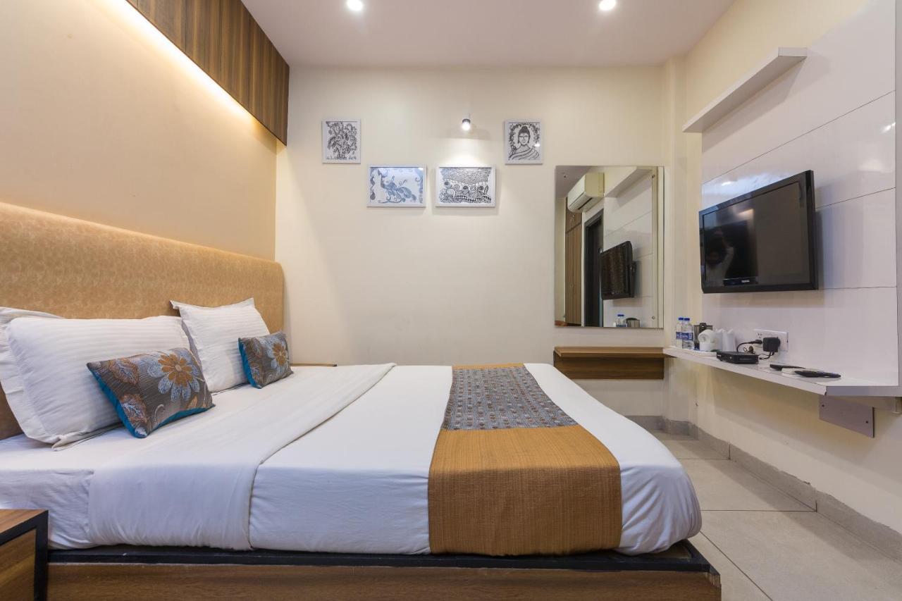 Rupam Hotel Delhi Kültér fotó