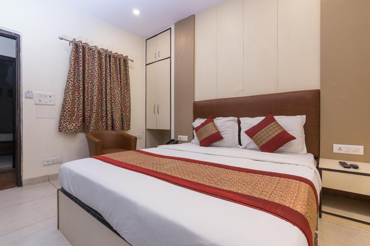 Rupam Hotel Delhi Kültér fotó