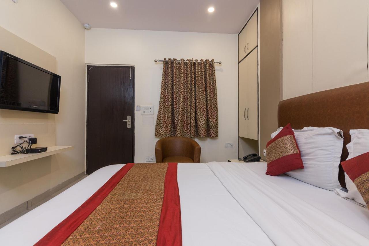 Rupam Hotel Delhi Kültér fotó