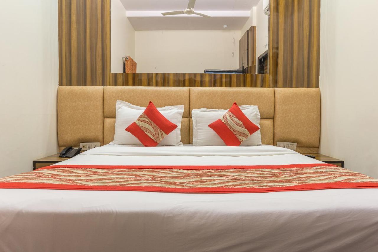Rupam Hotel Delhi Kültér fotó