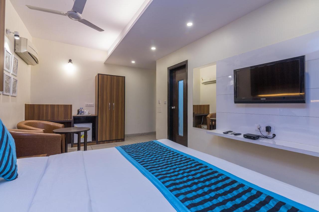 Rupam Hotel Delhi Kültér fotó
